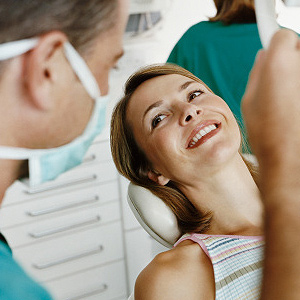 Woman to Have Dental Procedure